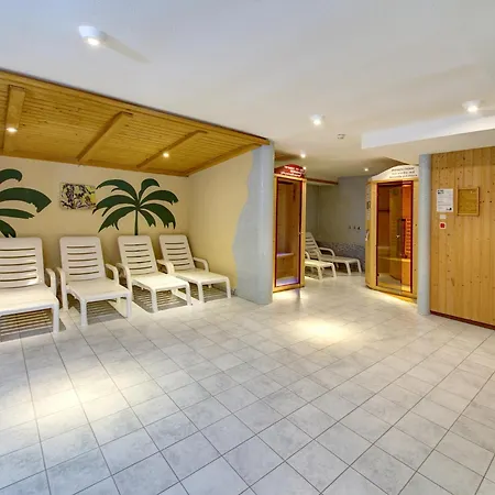 Chalet On Zettersfeld With Dolomite Views, Cleaning Included Apartmán *