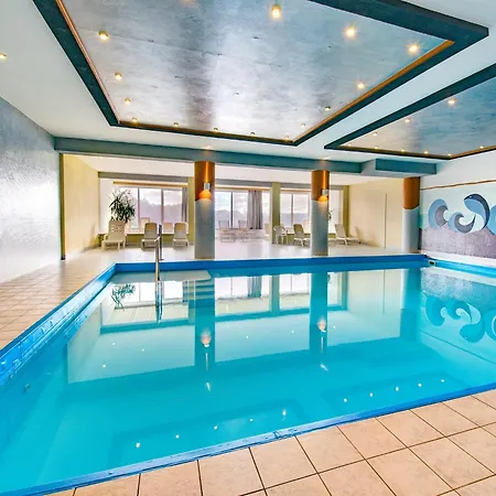 Chalet On Zettersfeld With Dolomite Views, Cleaning Included Apartmán