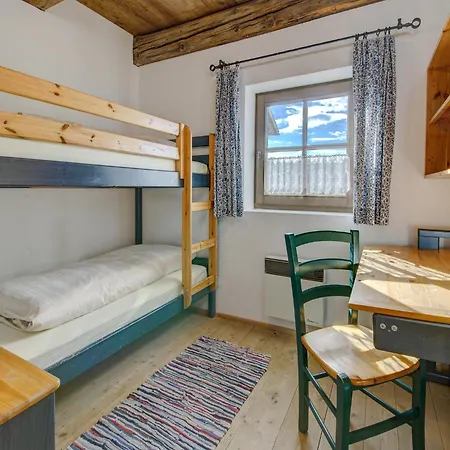 Chalet On Zettersfeld With Dolomite Views, Cleaning Included Apartmán *