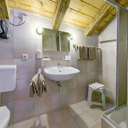 Apartmán Chalet On Zettersfeld With Dolomite Views, Cleaning Included