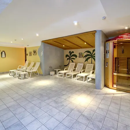 Chalet On Zettersfeld With Dolomite Views, Cleaning Included