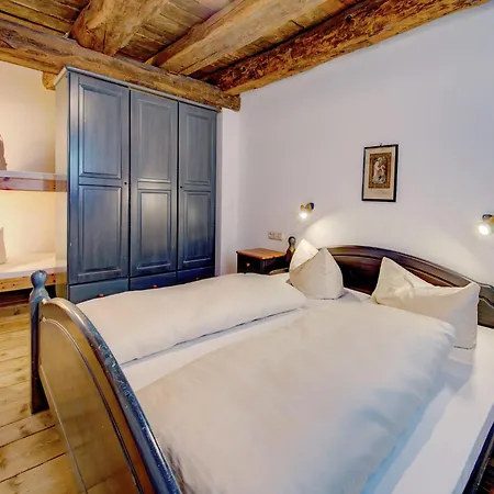 Chalet On Zettersfeld With Dolomite Views, Cleaning Included Apartmán